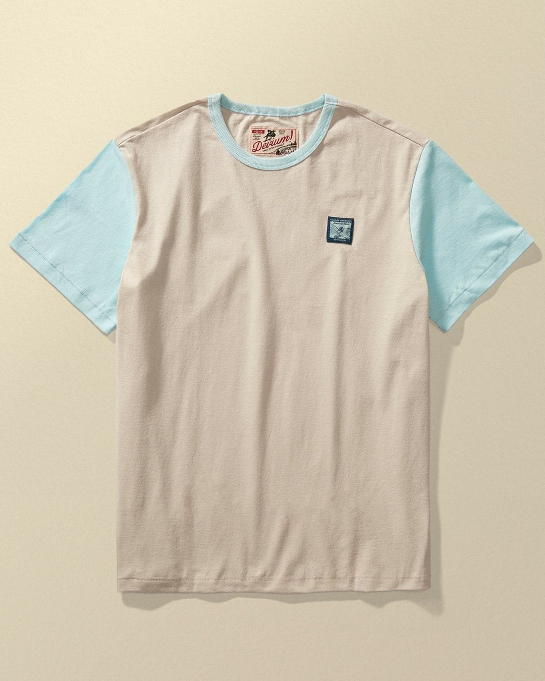 Americana Vintage Tee - Russell Surfboards x Devium